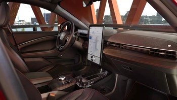 Ford Mustang Mach E Ambrostore Elettrica Interno