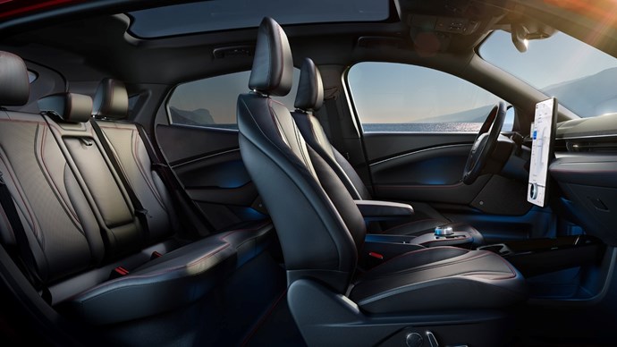 As Mustang Mach E 02