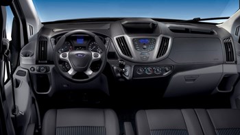 03 Ford Transit Minibus