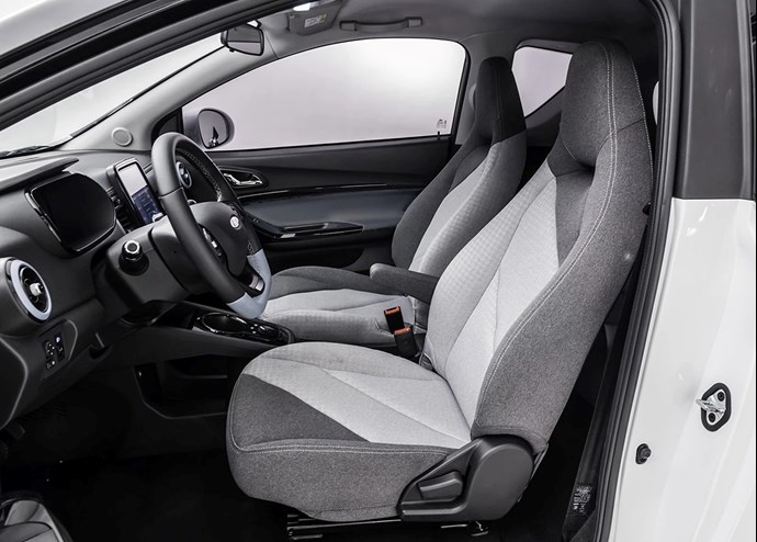 Seduteanteriori Dr1 0Ev