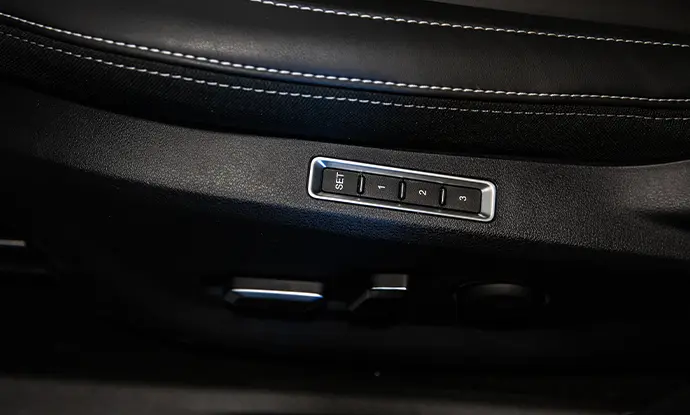 Sedili Evo 7 Kairos Ambrostrore Milano